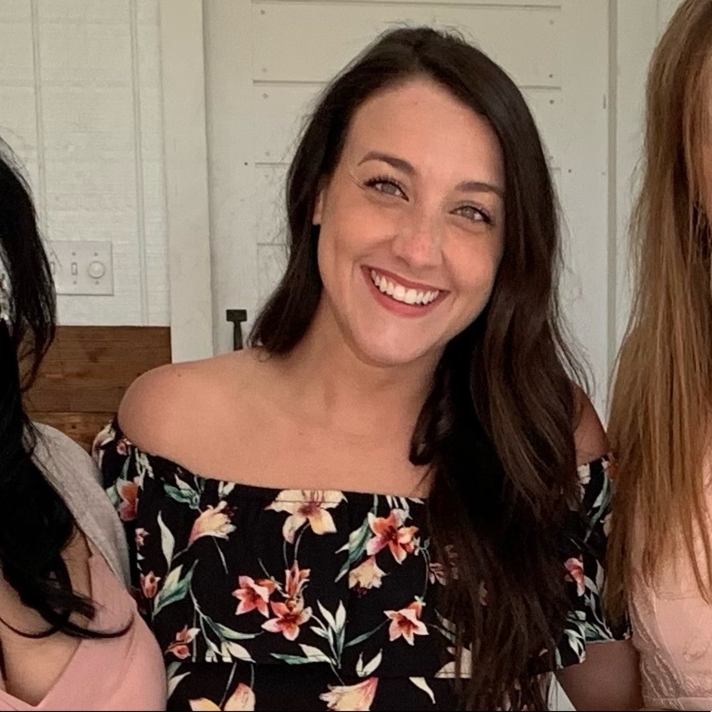 Meet your Posher, Chelsae